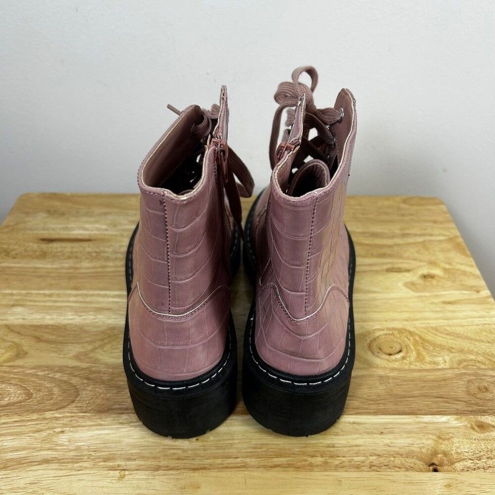 Sugar Kaedy Pink Croc Embossed Combat Boots Womens 8.5 M Lace Up Side Zip Lug - Picture 4 of 7